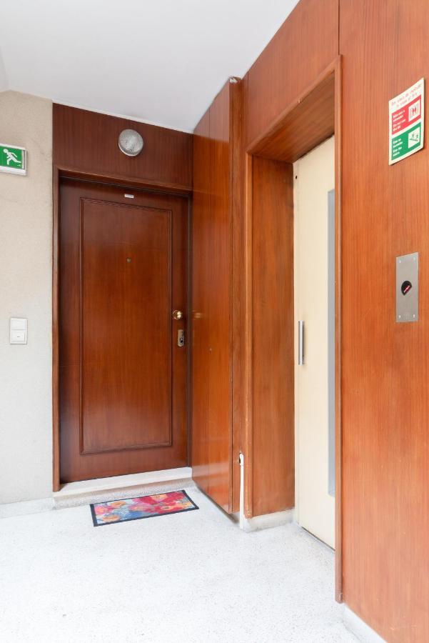 Gaia Terrace Apartamento Qian 2Br Ac L Free Parking Вила Нова ди Гая Екстериор снимка