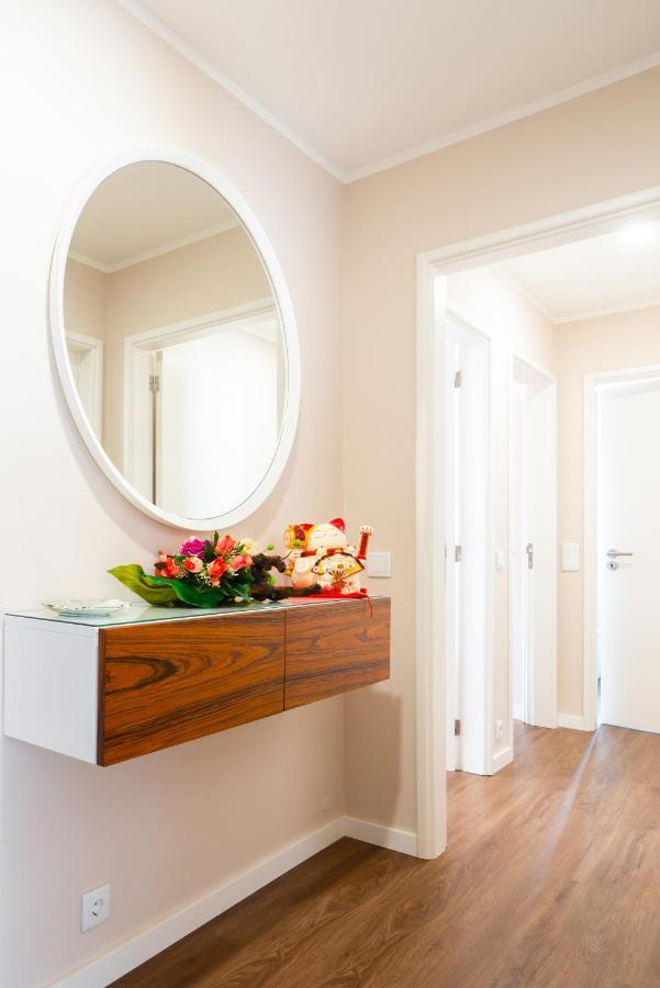 Gaia Terrace Apartamento Qian 2Br Ac L Free Parking Вила Нова ди Гая Екстериор снимка
