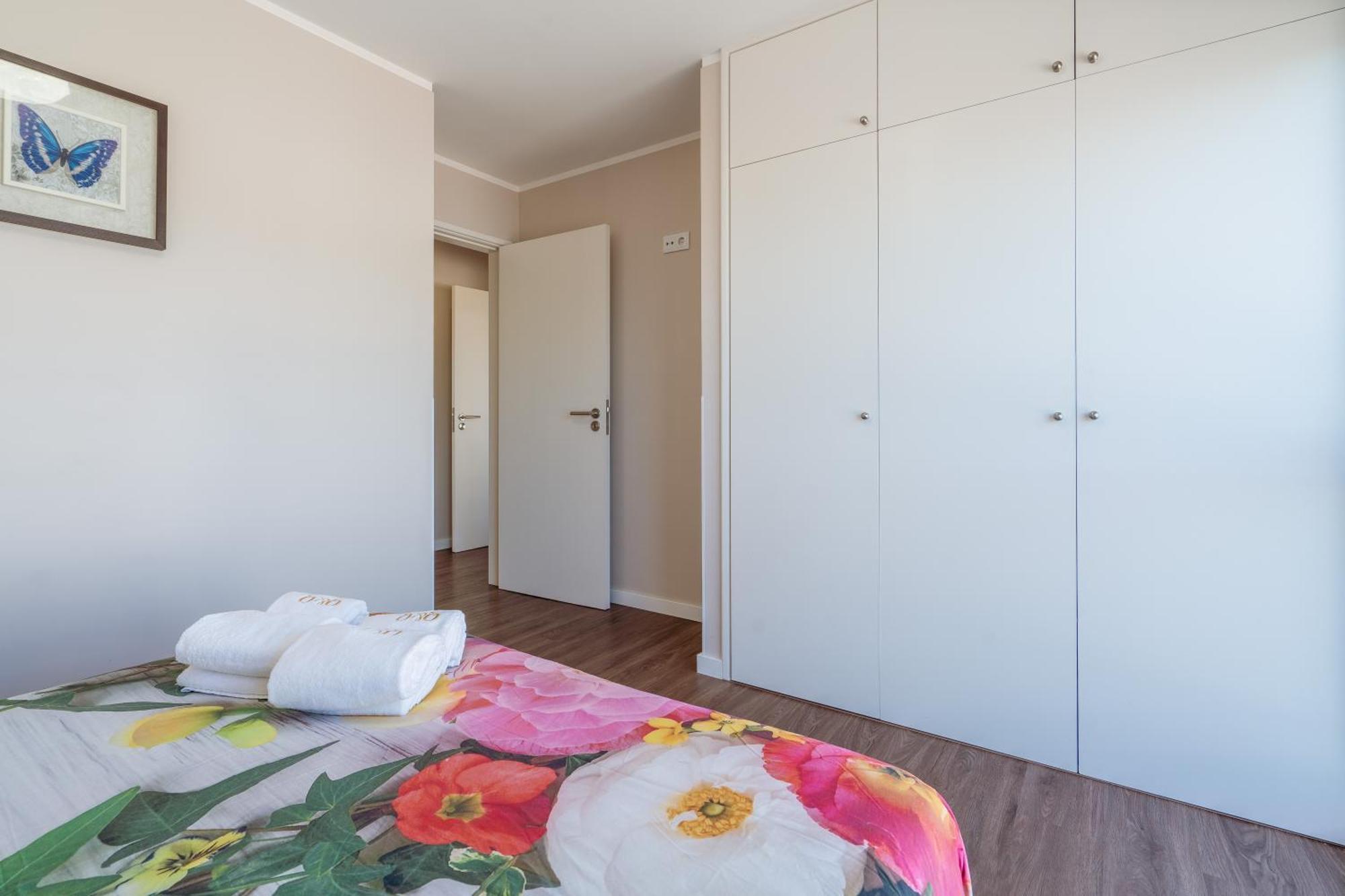 Gaia Terrace Apartamento Qian 2Br Ac L Free Parking Вила Нова ди Гая Екстериор снимка