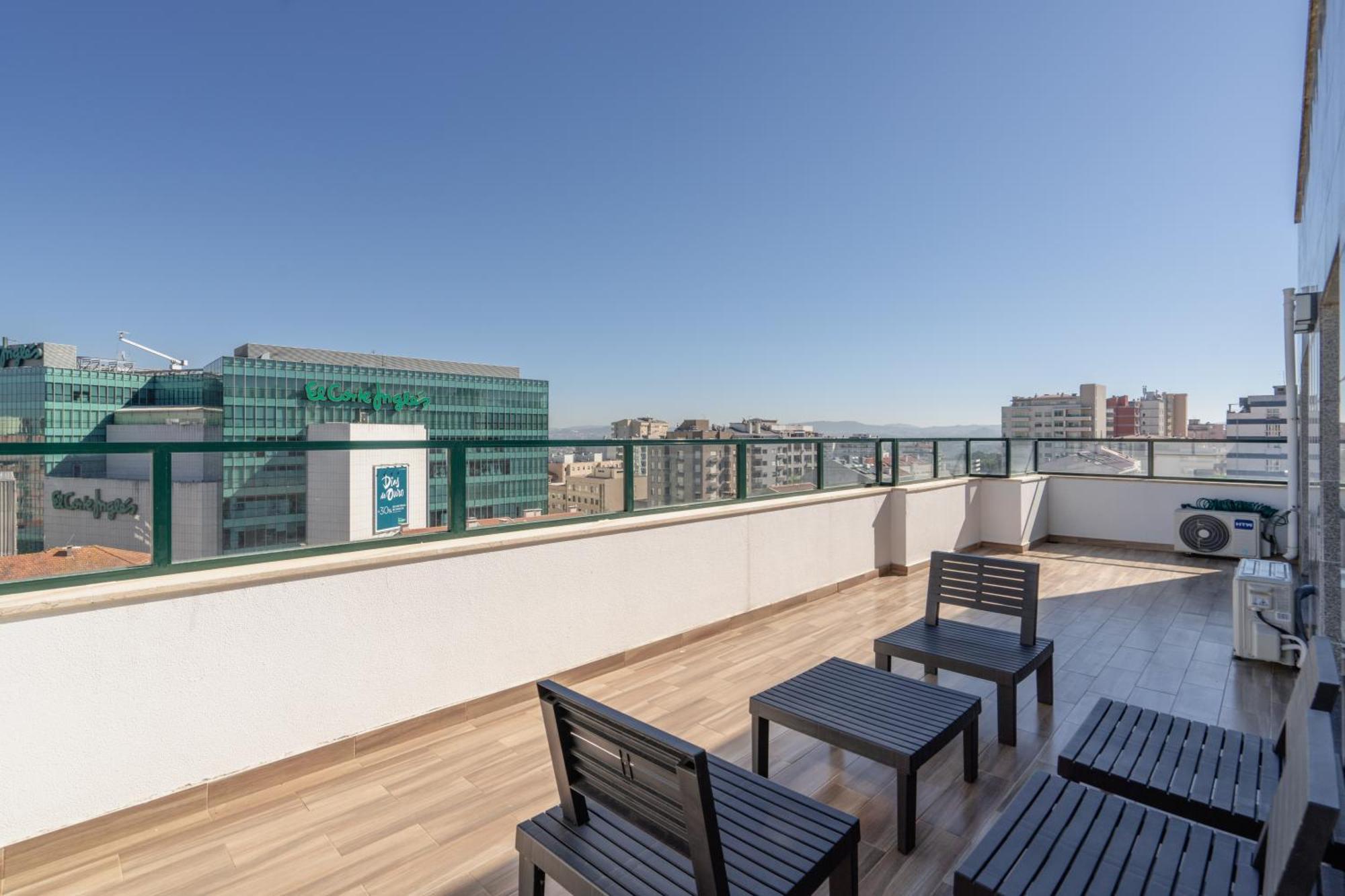 Gaia Terrace Apartamento Qian 2Br Ac L Free Parking Вила Нова ди Гая Екстериор снимка