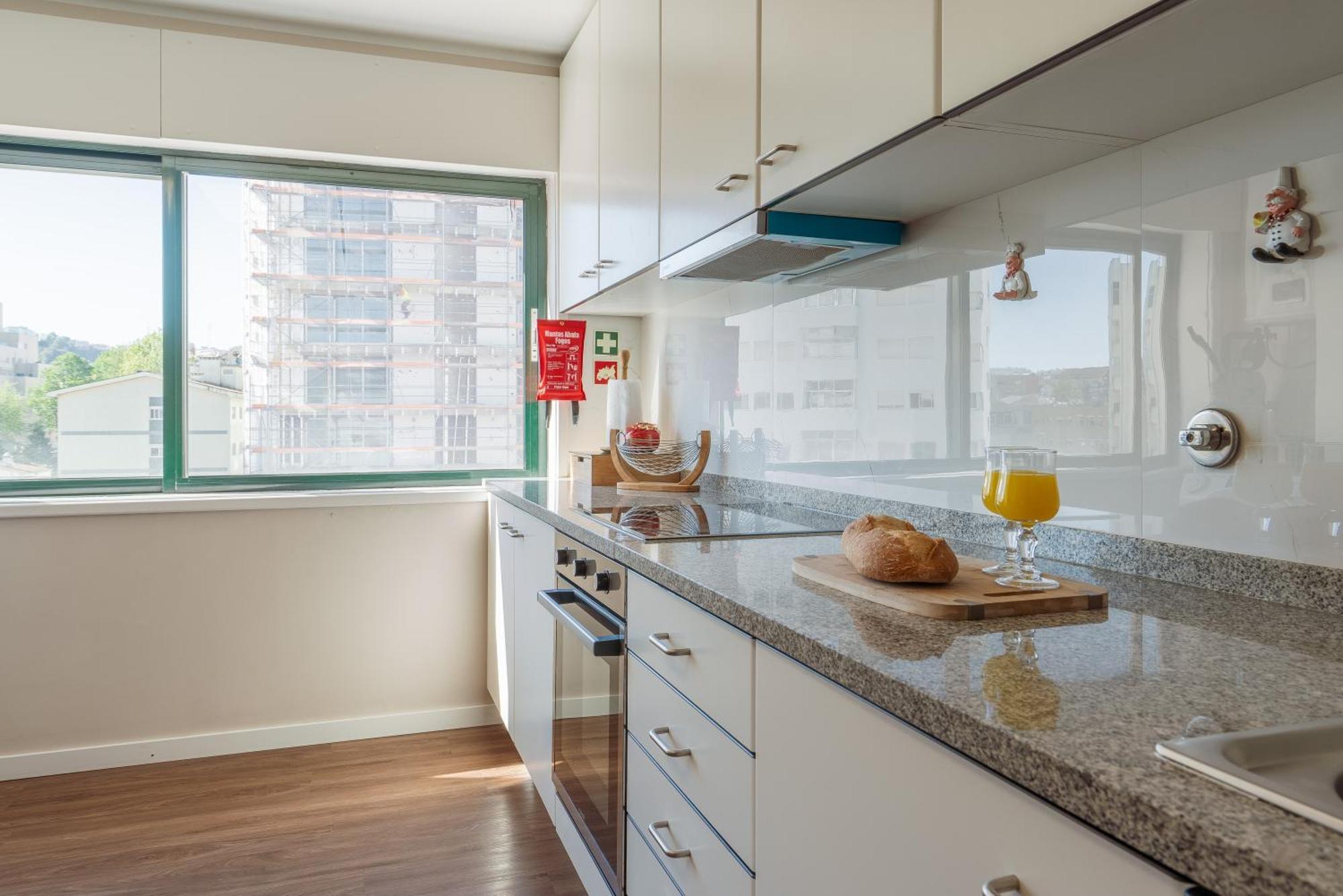 Gaia Terrace Apartamento Qian 2Br Ac L Free Parking Вила Нова ди Гая Екстериор снимка