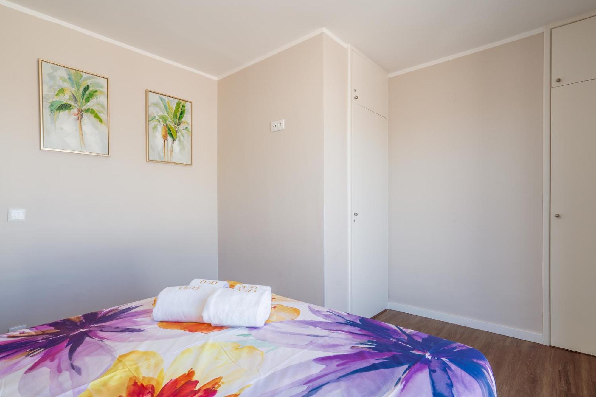 Gaia Terrace Apartamento Qian 2Br Ac L Free Parking Вила Нова ди Гая Екстериор снимка