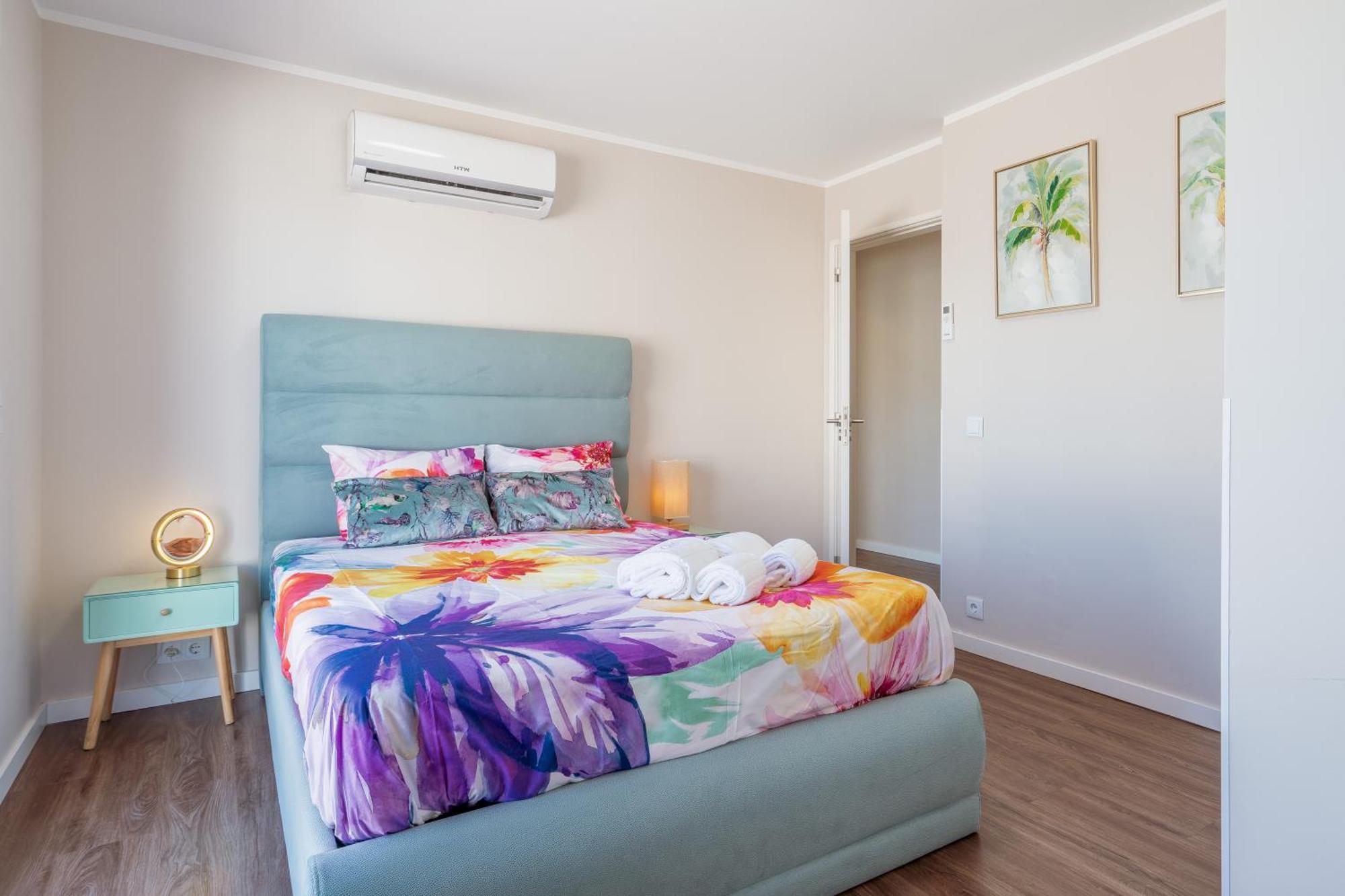 Gaia Terrace Apartamento Qian 2Br Ac L Free Parking Вила Нова ди Гая Екстериор снимка