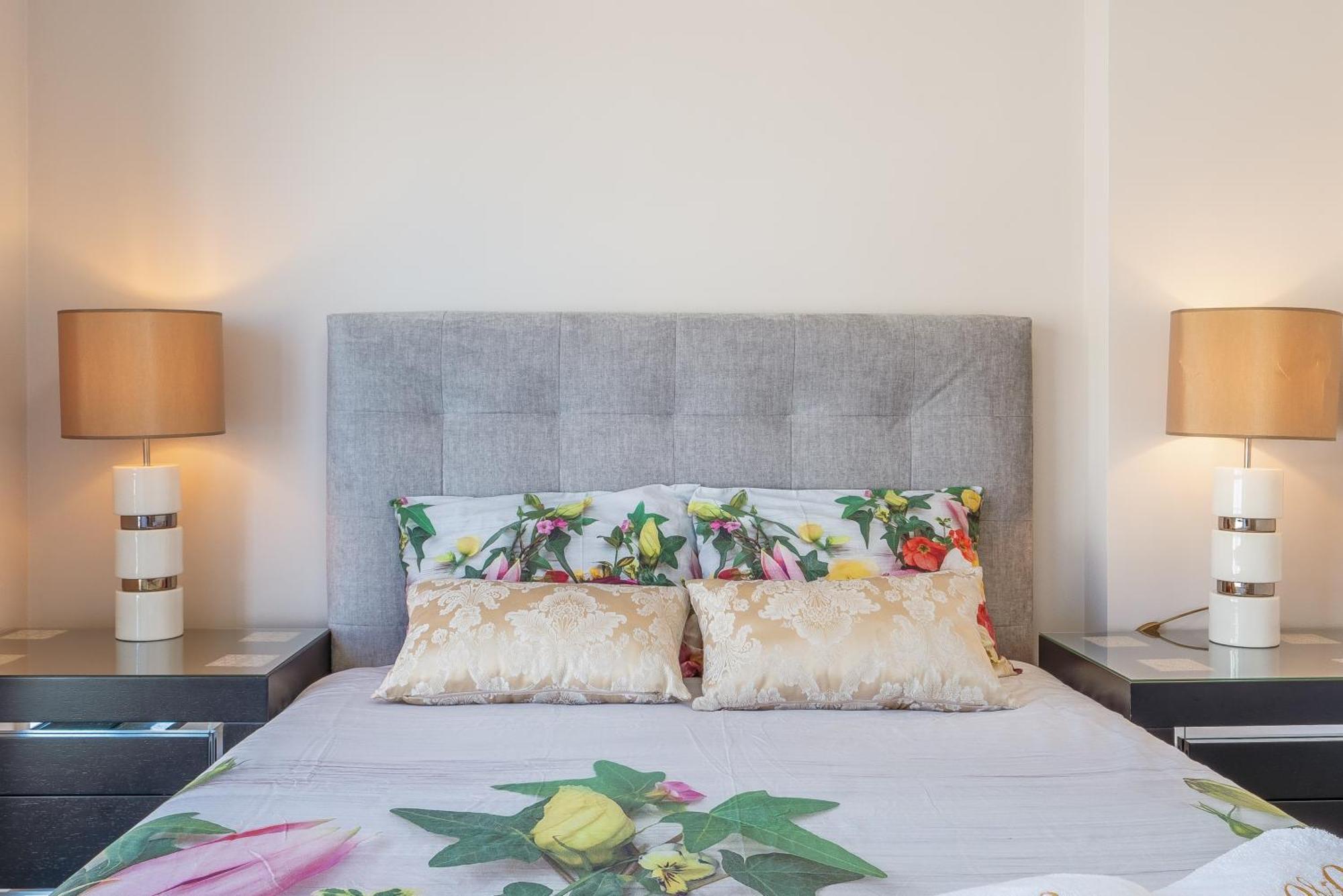 Gaia Terrace Apartamento Qian 2Br Ac L Free Parking Вила Нова ди Гая Екстериор снимка